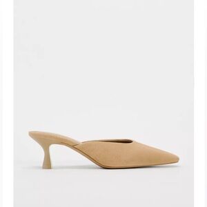 NWT WOMENS HEELED SUEDE MULE NUDE POINTED TOE SLIP ON SANDY BROWN Tan 38 7.5